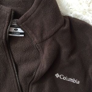 💫 chocolate Columbia fleece jacket 💫